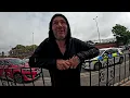 Download Lagu MET WIE DENK JE DAT JE AAN HET PRATEN BENT, JONGEN?