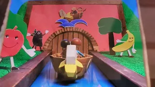 yo gabba gabba fruit song english spanish portuguese french 