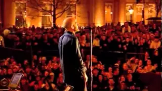 Download R.E.M. - Losing My Religion (Trafalgar Square 2001) MP3