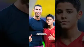واکنش جالب پسر رونالدو به شکم شش تیکه ی پدرش فوتبال  واکنش جالب پسر رونالدو به شکم شش تیکه ی پدرش فوتبال