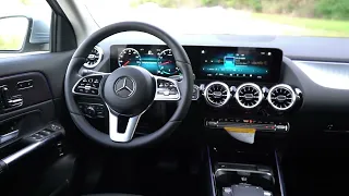 Download Mercedes Benz GLA 250 Review MP3
