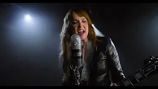 Epiphone x LZZY HALE