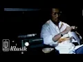 Download Lagu Ebiet G. Ade - Senandung Pucuk - Pucuk Pinus (Official Karaoke Video)