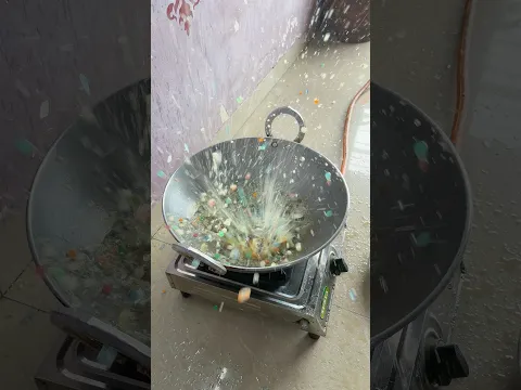 ORBEEZ BALL VS HOT OIL #shorts