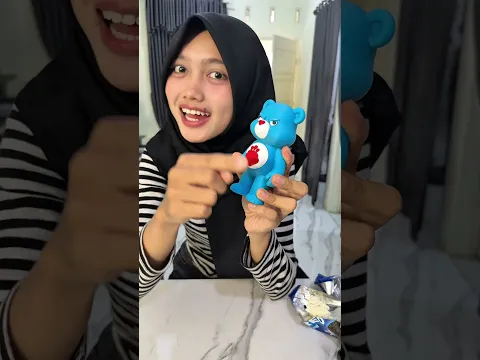 Adek bingung liat kakak