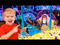 Lagu Kids Indoor Playground Adventure! Learn to Play Safe