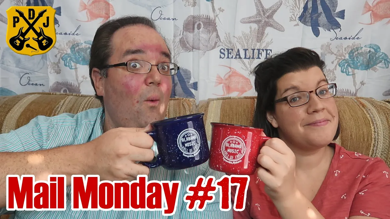 Mail Monday #17 - Goodies From Kane G., Frank & Shawn, Angela M., Robert & Sharon - ParoDeeJay