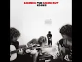 She Moves In Her Own Way - The Kooks