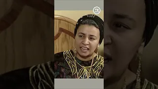 سنية عايزه عقد شقتها ليه لن اعيش في جلباب ابي 