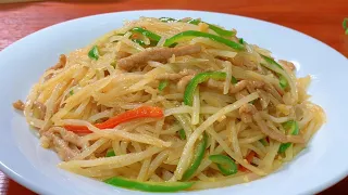 炒土豆絲時，別直接下鍋！多加這3步，脆嫩爽口，好吃到舔盤子❗Chef Cooks 🤤 My dad's Secret 3 Steps Extra Crispy Stir-Fried Potatoes❗