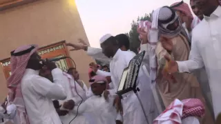 علي سبيت  طاحت عصاتي        دندنها