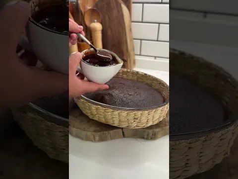 اسهل كيكة شوكلاتة بصوص الشوكلاتة 🍫 #وصفات #كيك