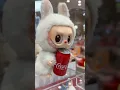 Download Lagu Watch 👆Labubu Coca Cola UNBOXING! Let’s open Coke Labubus + sing Popmart Thailand #Labubu song