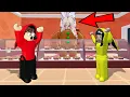 Download Lagu Yuta, Mio Dan Baby Celine Dikejar MAsuia Permen Jahe || ROBLOX