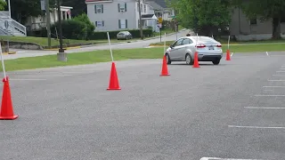 Driving 6 cone serpentine - forward and in reverse