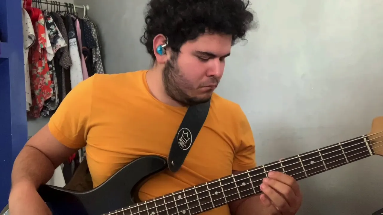 She - Harry Styles (Bass Cover)