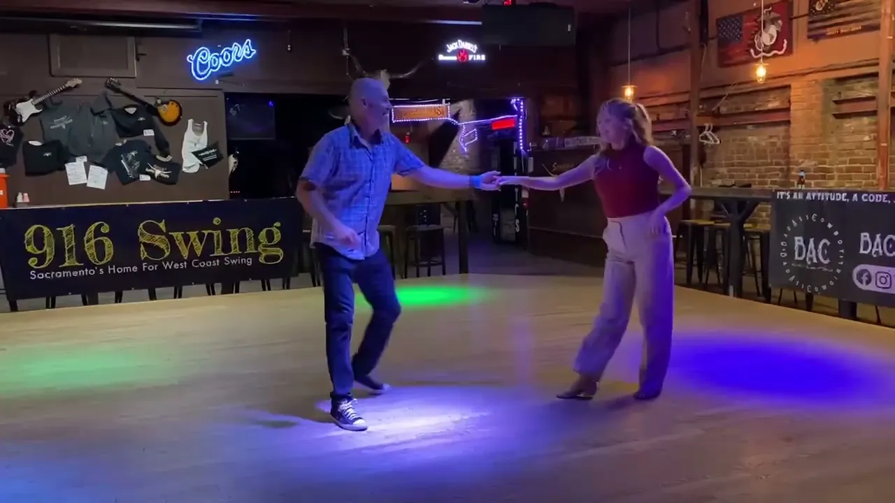 Earl Pingel & Alexus @ 916 Swing (5/23/23)