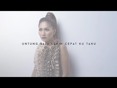 Download MP3 Tata Janeeta - Sebagai Penipu Hati Kau Telah Gagal / Official Lyric Video