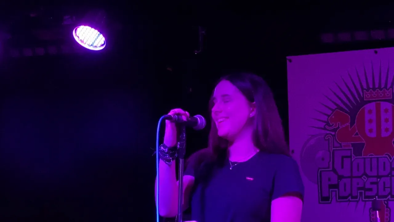 Lara Horsmans - I Run to You - Lea Michele