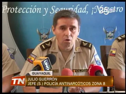 Decomisan 150 kilos de droga en doble piso de contenedor