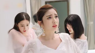 بنت تخينه بيتنمروا عليها وهي صغيره ولما كبرت اتغيرت وبقيت جميله لكن شاب عرف ماضيها واجبرها تتجوزه 