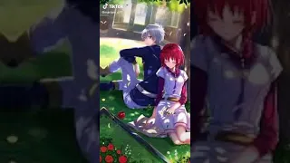 انمي بياض الثلج دات شعر الأحمر 