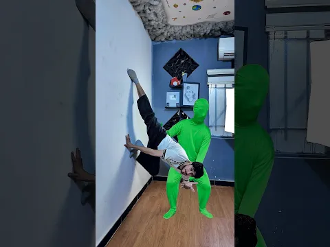 كواليس فيديو سبايدر مان🤩 #عباس_بيسو #سبايدرمان #spiderman