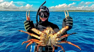 Catching GIANT Crab  (Day 27/100 Day Water World Challenge)