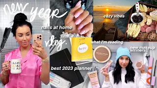 back home! trying makeup, new year reset, planner & books, baking, gel-x nails at home // VLOG