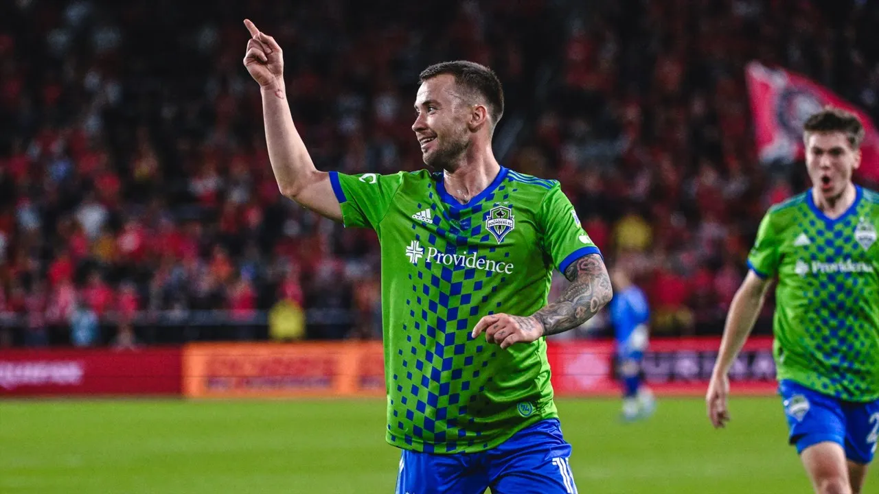 Press Conference: Stefan Frei and Albert Rusnák post-match ...
