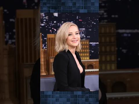 #JenniferLawrence thought she met #ElizabethTaylor 😭 Original Air Date: November 18th, 2015