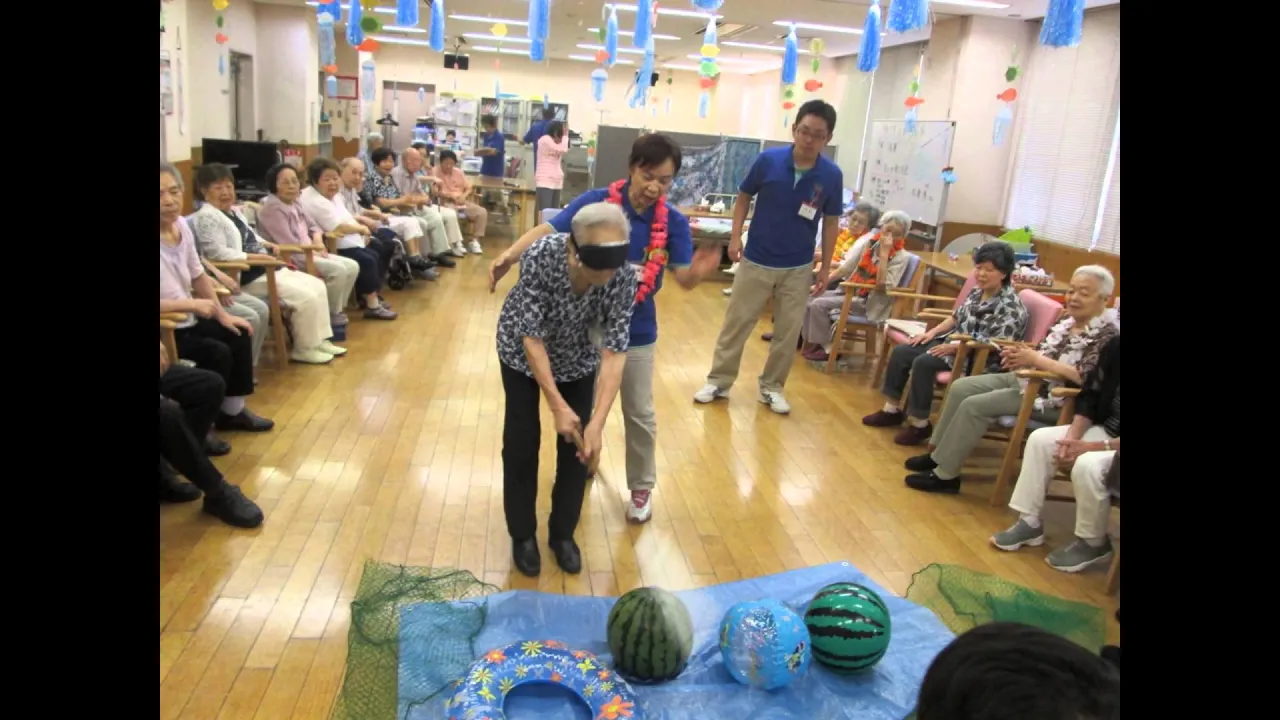 【7月のおやつレクリエーション】高齢者と楽しむ夏の遊び・手作りスイーツ