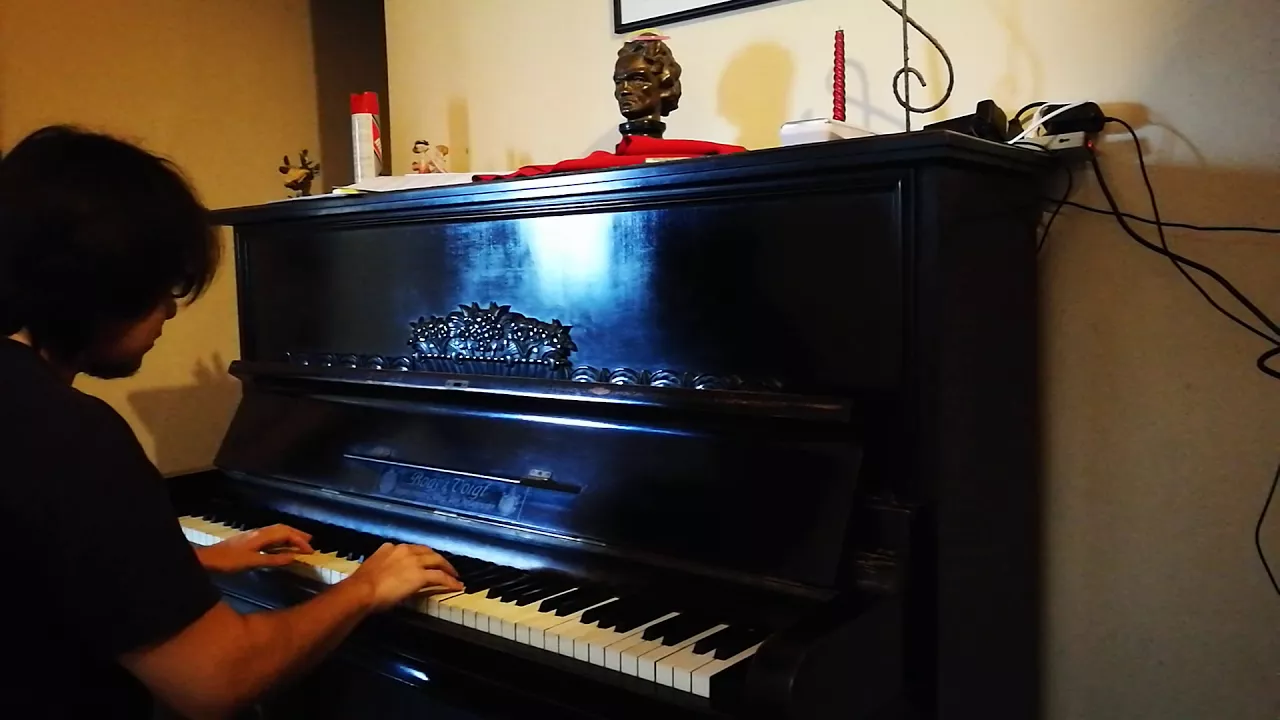 Minimalist piano song - come back - Devidenox Minimalist piano song - come back - Devidenox