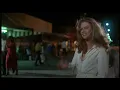 Sultry Kathleen Turner sizzles in Body Heat 1981