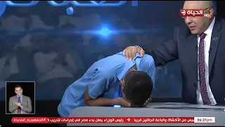 انهيار أحد المتسابقين في ستوديو العباقرة مدارس ورد فعل استثنائي من الروائي عصام يوسف 