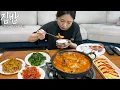 Download Lagu 햄지 백반 ☆ 돼지김치찌개,오징어숙회,진미채,어묵볶음,시금치,계란말이