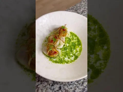 Scallops with a coconut vinegar cilantro sauce ⭐️
