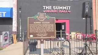 Ohio s oldest lesbian bar receives historical marker