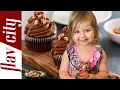 Download Lagu 2 Year Old Makes Cupcakes #shorts