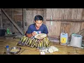 Download Lagu Diguyur Hujan Deras, Malas Keluar Cari Sayuran, Aku Masak Nasgor Simple