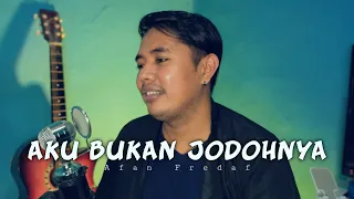 Download Aku Bukan Jodohnya -Tri Suaka - Cover Lagu - (Aku Titipkan Dia Lanjutkan Perjuanganku Untuknya) MP3