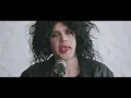 Download Lagu APELLA - WE MET AT A PARTY [OFFICIAL VIDEO]