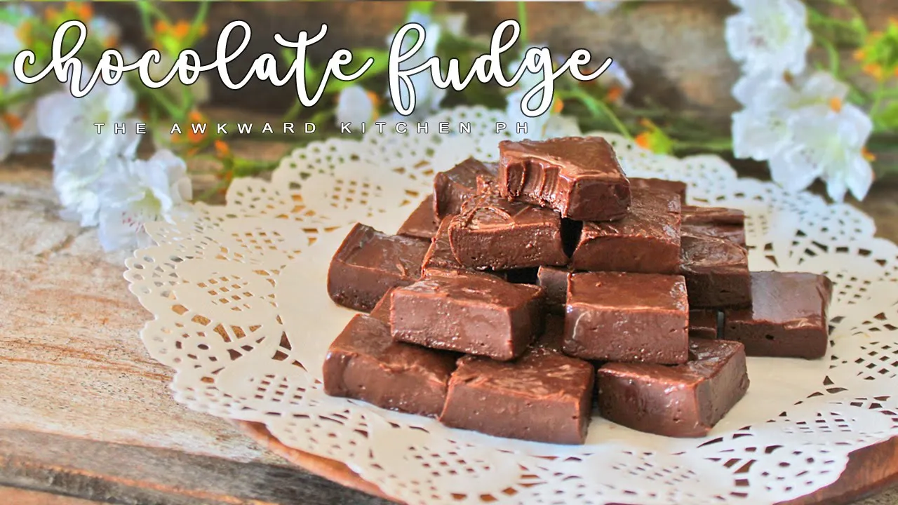 FUDGE RECIPE with sweetened condensed milk & the microwave - SO easy and fast!. 