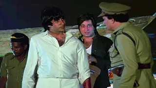 देखिये कैसे अमिताभ ने स्मगलर को उसकी ही चाल में फसा दिया | Kader Khan, Shakti Kapoor | Inquilaab