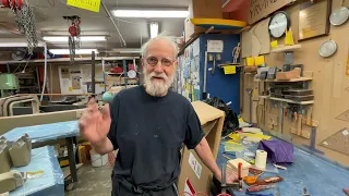 Extra webbing handle on the six 14 kilo lead mowing weights.