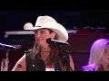 Terri Clark and Lainey Wilson – Poor, Poor Pitiful Me (Live from CMA Fest 2024)