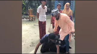 লু'ঙ্গি পরা গ'রি'ব প্রবাসীর সাথে চ্যা'লে'ঞ্জ করে বাড়ি গাড়ি সব কিছু লিখে দিতে বা'ধ্য হলো লো'ভী শ'শু'র