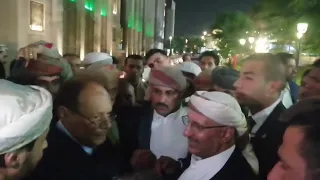 طارق عفاش وعلي ناصر محمد في عرس صخر علي عبدالله صالح 