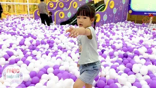 Ba Yêu Ơi, Mặt Trời Tỏa Sáng - Nhạc Thiếu Nhi Chị Em Táo Tiên đi nhà banh vui nhộn