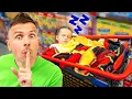 Download Lagu Stephi sleeps in a shopping cart in a grocery store